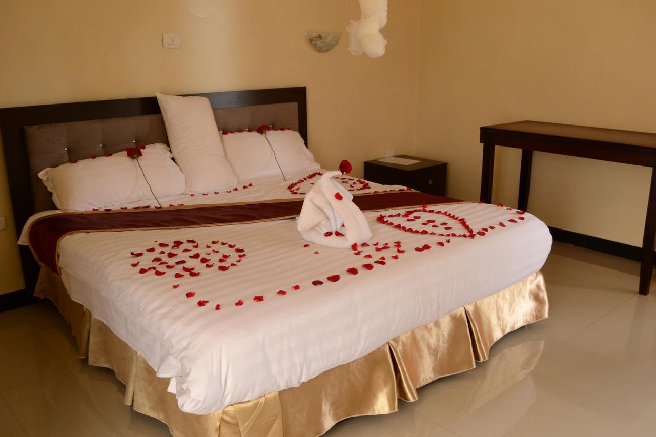 Lakemark Hotel And Tour Service Bahir Dar Eksteriør billede