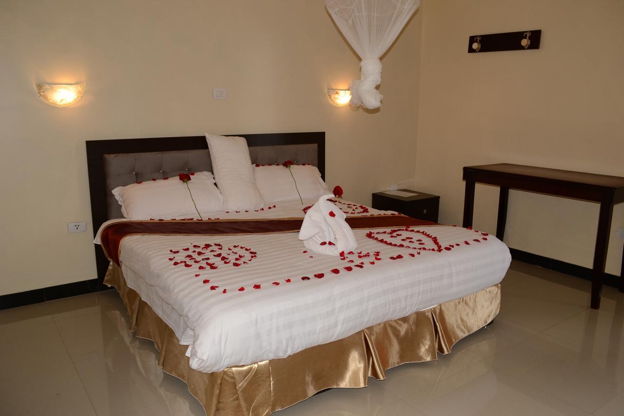 Lakemark Hotel And Tour Service Bahir Dar Eksteriør billede