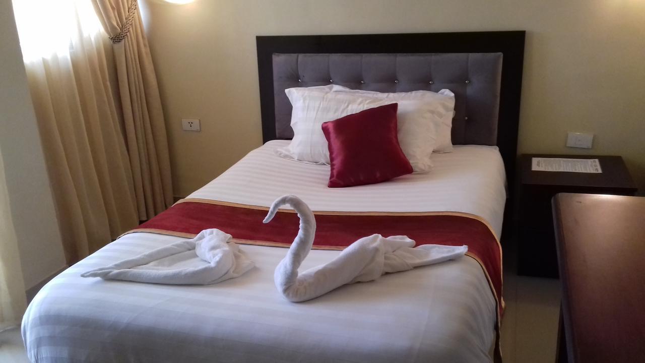 Lakemark Hotel And Tour Service Bahir Dar Eksteriør billede