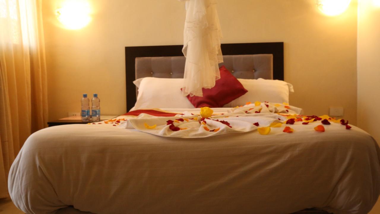Lakemark Hotel And Tour Service Bahir Dar Eksteriør billede