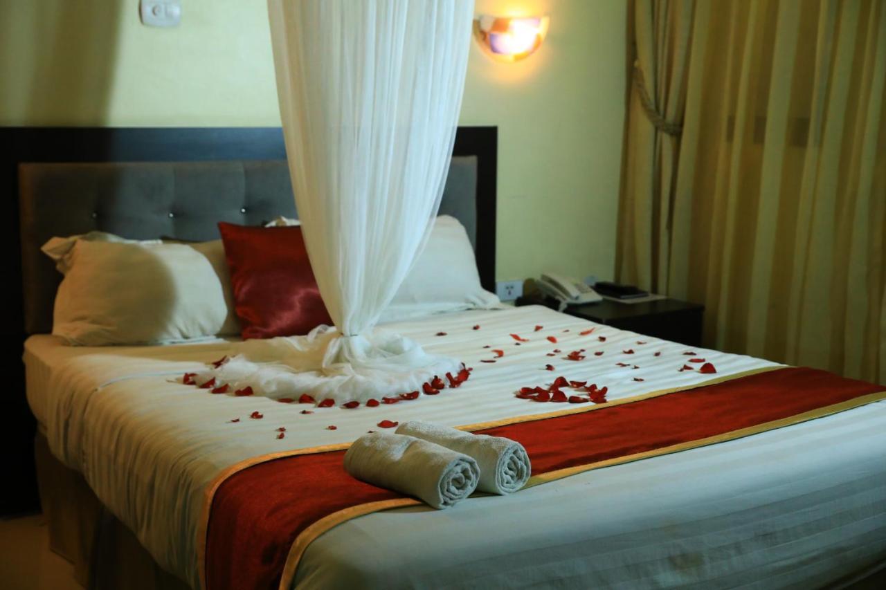 Lakemark Hotel And Tour Service Bahir Dar Eksteriør billede
