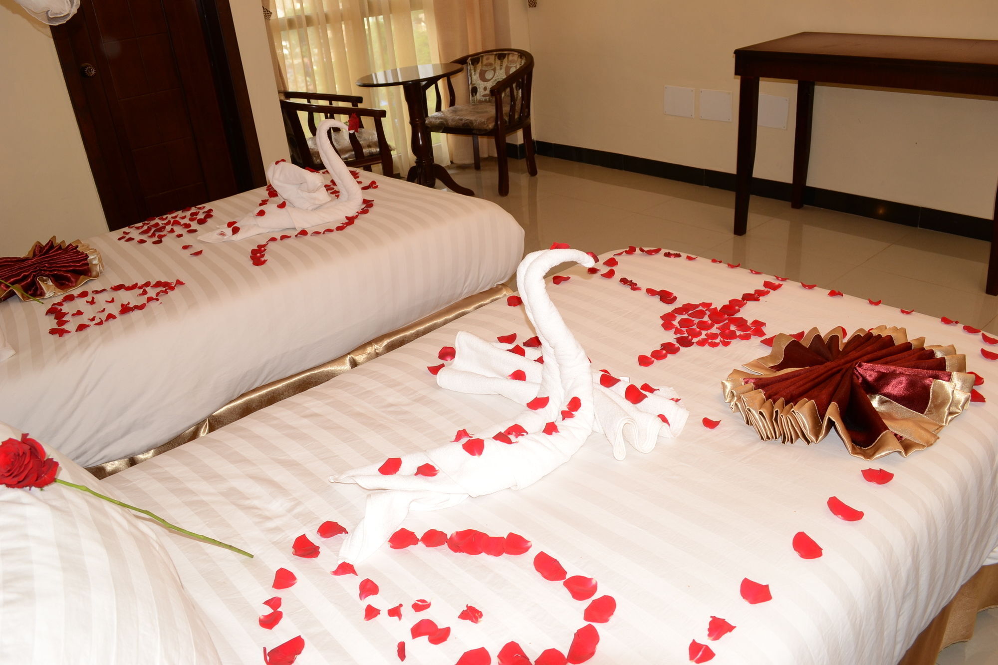Lakemark Hotel And Tour Service Bahir Dar Eksteriør billede
