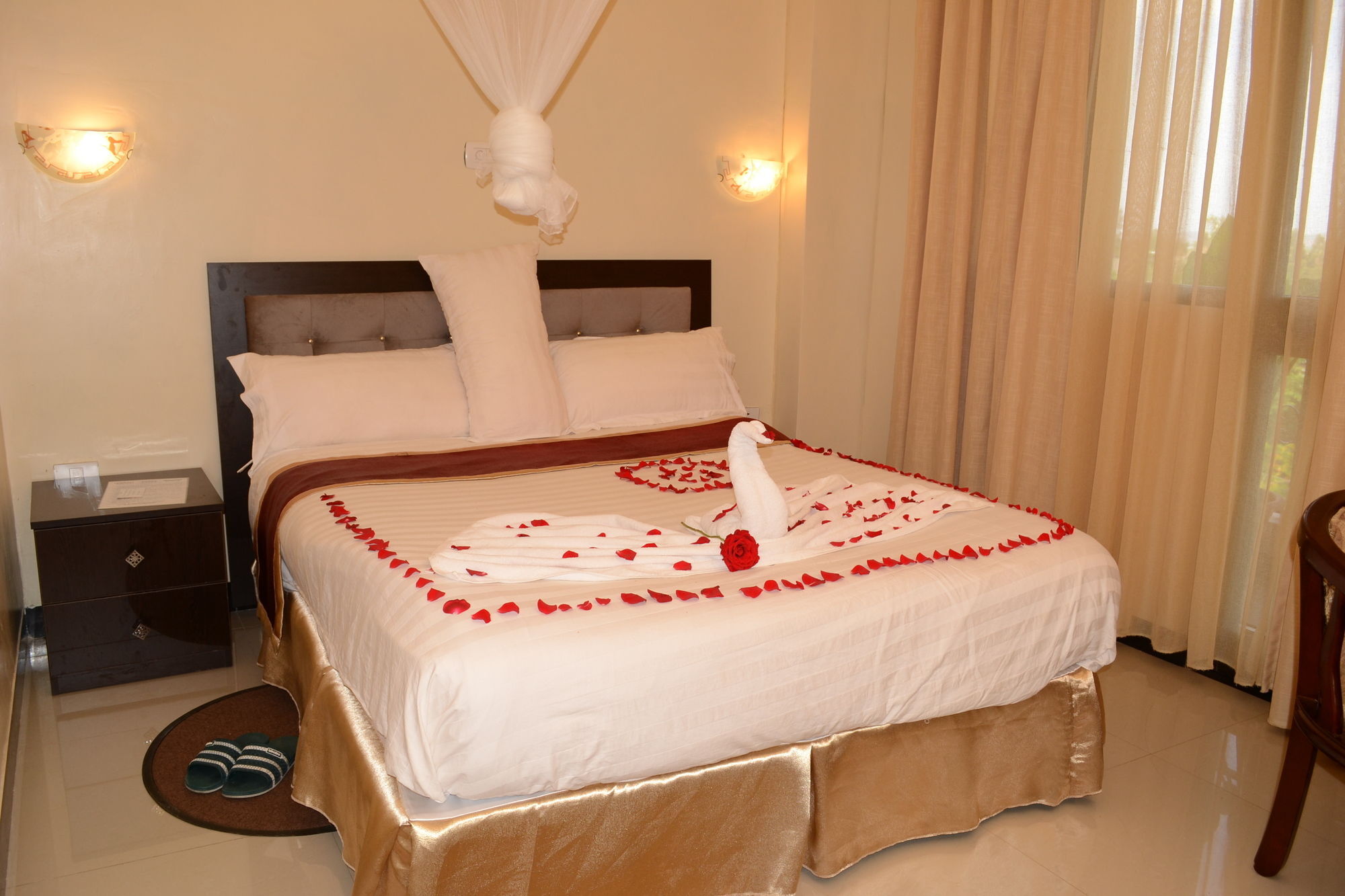 Lakemark Hotel And Tour Service Bahir Dar Eksteriør billede